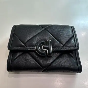 콜한 퀼팅 3단 폴더형 지갑 G H 로고