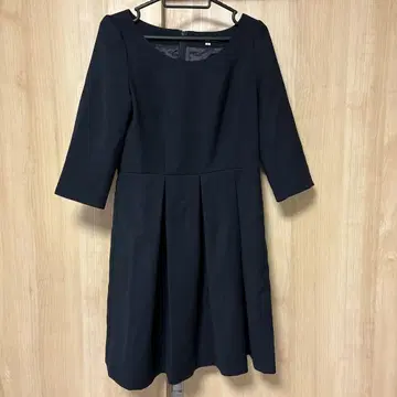 A라인 스트로베리 필드 원피스