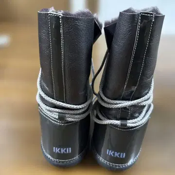 IKKII 부츠