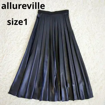 새상품급 알아바일 allureville 롱 플리츠 스커트 네이비 광택