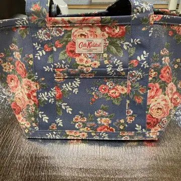 Cath Kidston 플라워 프린트 토트백