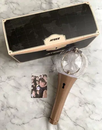 ATEEZ 응원봉 OFFICIAL LIGHT STICK VER.2