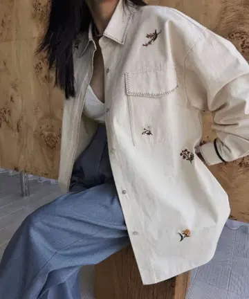 Ameri VINTAGE 정품 SMALL FLOWER OVER SHIRT