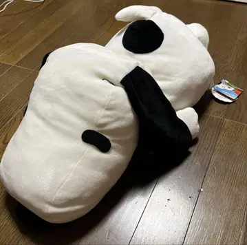 스누피 누워있는 봉제 인형