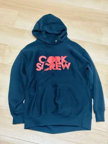 쿠로유메 CORK SCREW 후드티 [ XL ] 키요하루
