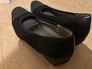 블랙 플랫슈즈
