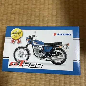 세계의 명차 시리즈 SUZUKI GT380 1/12 스케일 모델