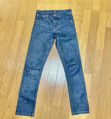 A.P.C PETIT STANDARD 24 한 번 착용