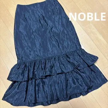 NOBLE 더블 프릴 헴 머메이드 미디 스커트 블랙 36