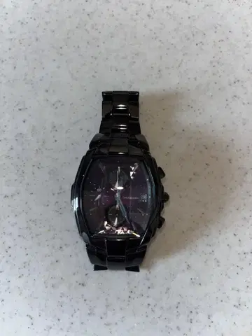 세이코 WIRED 블랙 크로노그래프 손목시계