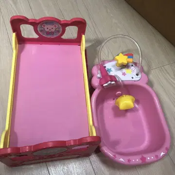 멜짱 침대와 목욕탕