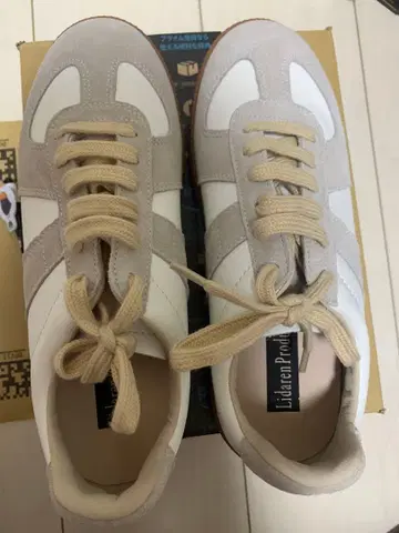 Lidaren Produ 스니커즈 베이지 화이트 23.5cm