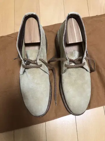 알든 언라이닝 처카 부츠