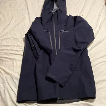 Patagonia 네이비 S 트리올렛 자켓 고어텍스