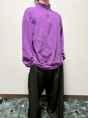 보라색 하프 지퍼 트레이닝복