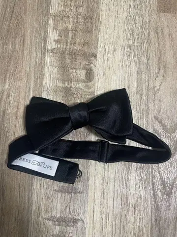 오센틱 나비 넥타이
