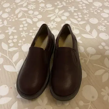 로퍼 M 사이즈 다크 브라운 새상품