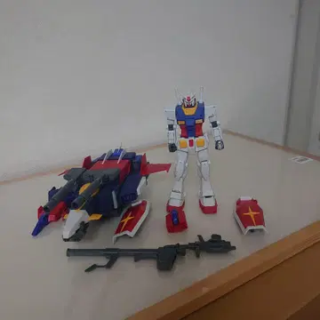 HG G아머 건담 rx-78-2 건담 프라모델