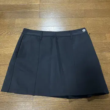 DESCENTE 골프 블랙 플리츠 스커트