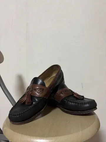 Allen Edmonds 2톤 태슬 로퍼 8