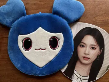 TWICE 쯔위 구 부채 케이스 & 부채