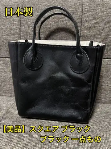 [새상품급] 일본제 스퀘어형 블랙 핸드백