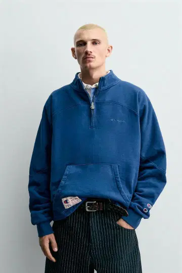 [ 새상품 M 사이즈 ] CHAMPION X ZARA 지퍼넥 스웨트 셔츠