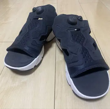 Reebok 스포츠 샌들 27cm