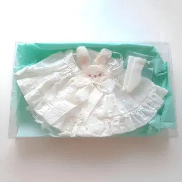 네오 브라이스 인기 작가님 작품 아웃핏 중고품