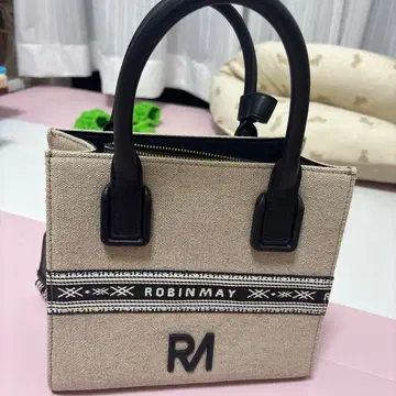 ROBIN MAY 숄더백 베이지/블랙