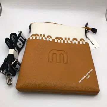 새상품 이탈리아 mila milan 밀라노 숄더백 카멜