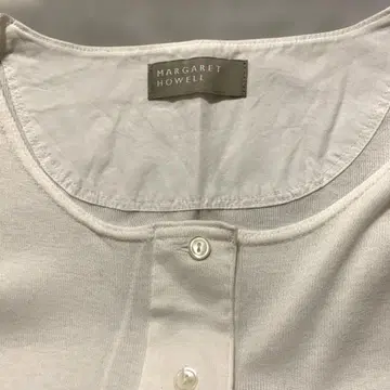 마가렛호웰 긴팔 T셔츠 얇은 소재 화이트