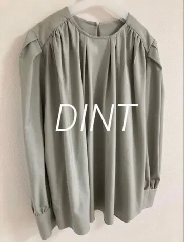 [새상품급] 한국 DINT 퍼프 슬리브 봄 블라우스 풀오버 민트 그린