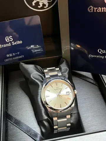 새상품급 그랜드세이코 Grand Seiko SBGX263 아이보리 중고