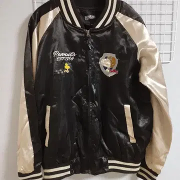 Peanuts 스카잔 새틴 소재 스누피