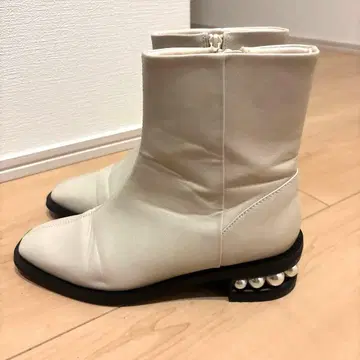 쿠미쿄쿠 펄 부츠 아이보리 화이트 23cm