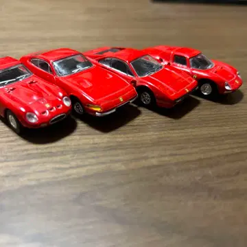 페라리 1/64 스케일 4종 세트