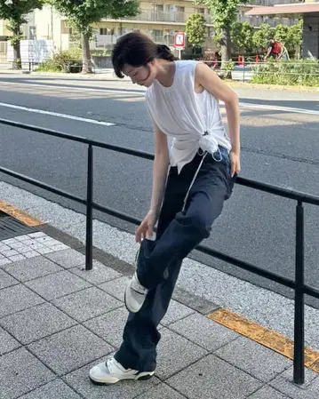 JULIET CHINO PANTS 내일 12시까지!