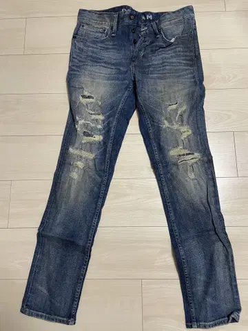 DENHAM 스키니 데님 데미지 가공 블루