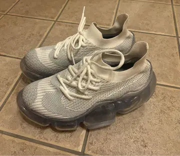 그라운즈 무피 화이트 아이스 그레이 24.0cm