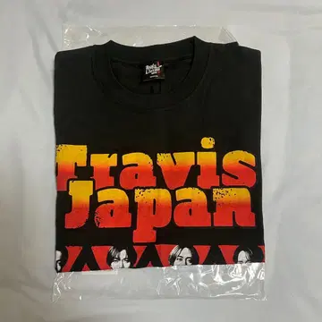 TravisJapan World tour 2024 티셔츠