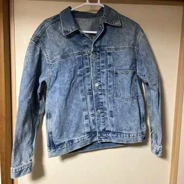 데님 자켓 퍼스트형