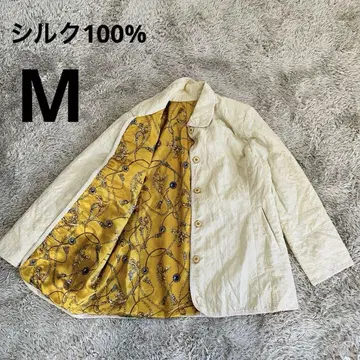 퀼팅 자켓 실크 100% M 사이즈 아이보리 스카프 패턴