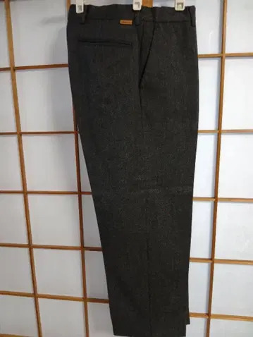 휠라 슬랙스