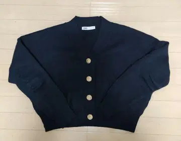 ZARA 골드 버튼 가디건