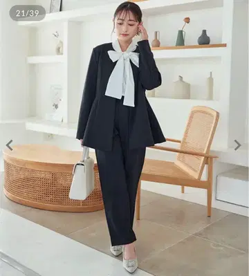 고베 레터스 페플럼 자켓 셋업
