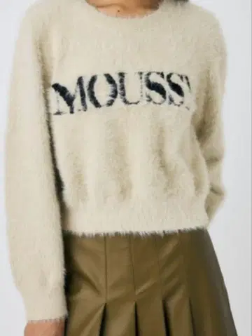 MOUSSY SHAGGY MOUSSY LOGO KNIT 아이보리