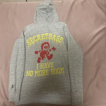 SECRET BASE 후드티