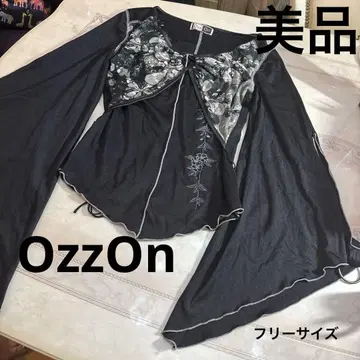 Ozz On 블랙 플레어 슬리브 튜닉