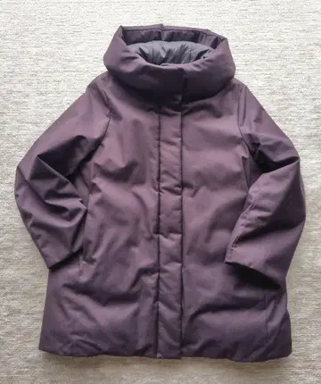 유니클로 하이브리드 다운 코트